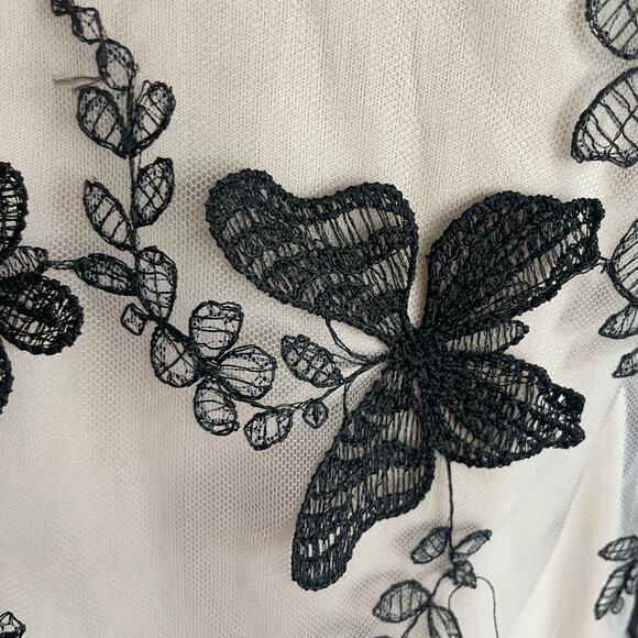 Story On Beige Tulle Satin Butterfly Applique Puff Sleeve Top LG Fairy Cottage - Picture 6 of 9